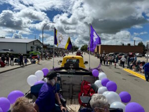 elks-parade1-768h